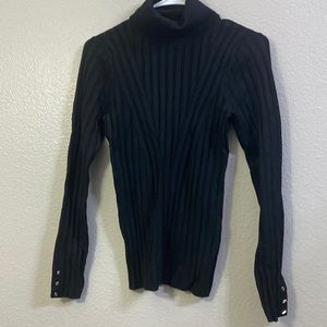 black long sleeve turtleneck